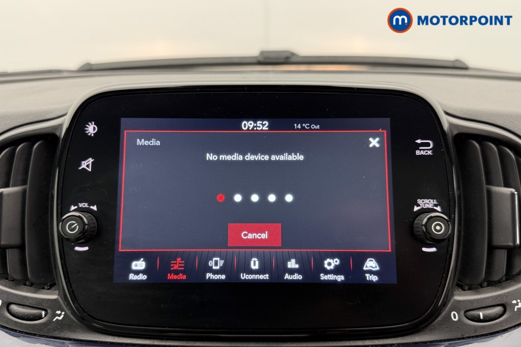 Fiat 500 Dolcevita Manual Petrol-Electric Hybrid Hatchback - Stock Number (1543083) - 6th supplementary image
