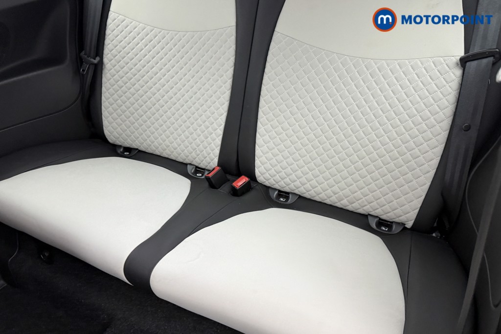 Fiat 500 Dolcevita Manual Petrol-Electric Hybrid Hatchback - Stock Number (1543083) - 18th supplementary image