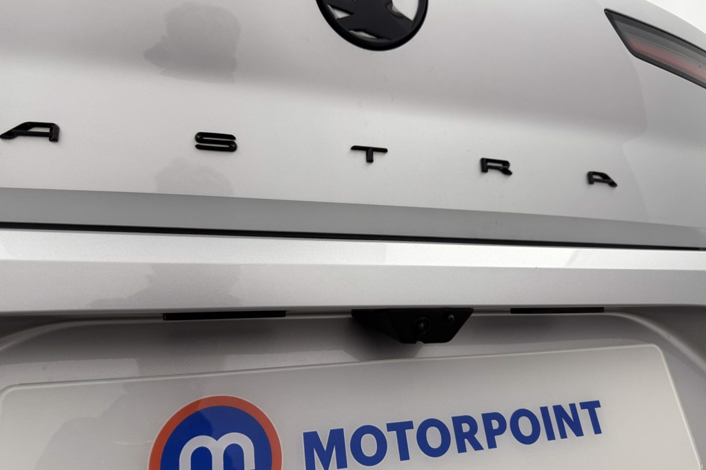 Vauxhall Astra Ultimate Manual Petrol Hatchback - Stock Number (1543481) - 29th supplementary image