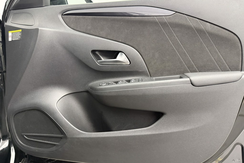 Vauxhall Corsa Ultimate Automatic Petrol Hatchback - Stock Number (1543485) - 18th supplementary image