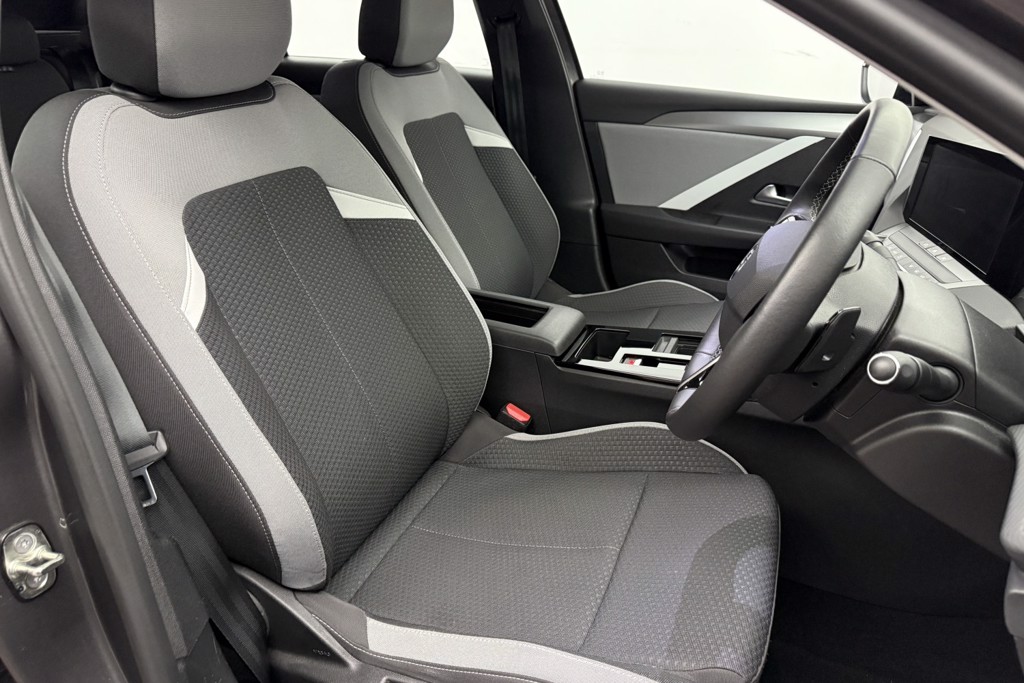 Vauxhall Astra Design Automatic Diesel Estate - Stock Number (1543497) - 18th supplementary image