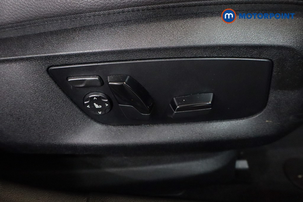 BMW 5 Series M Sport Automatic Petrol Plug-In Hybrid Estate - Stock Number (1543750) - 7th supplementary image