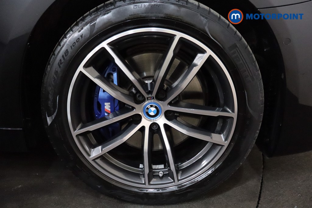 BMW 5 Series M Sport Automatic Petrol Plug-In Hybrid Estate - Stock Number (1543750) - 15th supplementary image