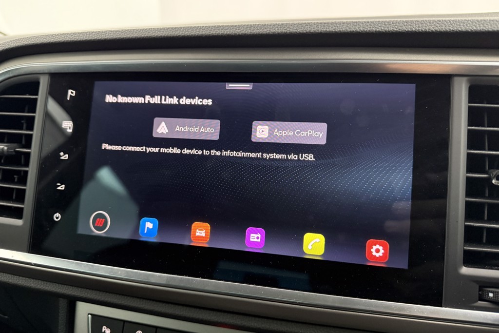 Seat Ateca Xperience Automatic Petrol SUV - Stock Number (1543878) - 10th supplementary image