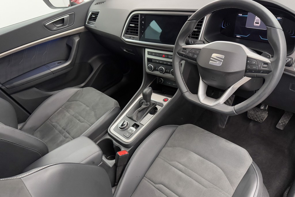 Seat Ateca Xperience Automatic Petrol SUV - Stock Number (1543881) - 1st supplementary image