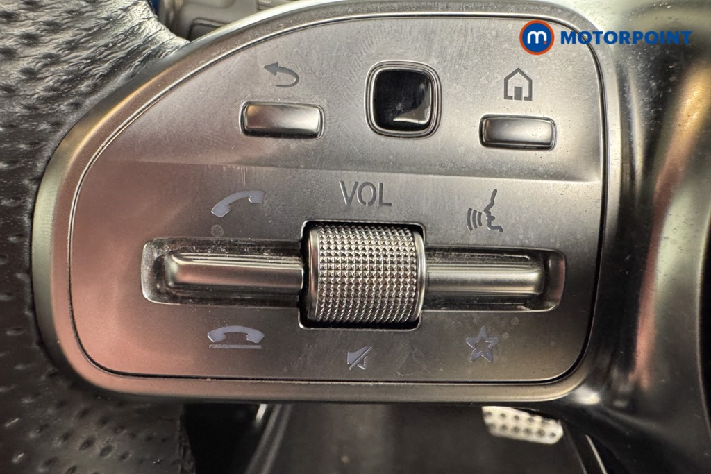 Mercedes-Benz CLA Amg Line Automatic Petrol Coupe - Stock Number (1544286) - 13th supplementary image