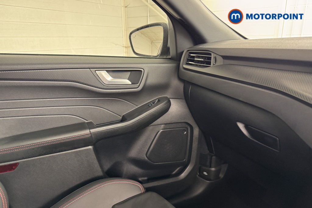 Ford Kuga St-Line Automatic Petrol Plug-In Hybrid SUV - Stock Number (1544406) - 12th supplementary image