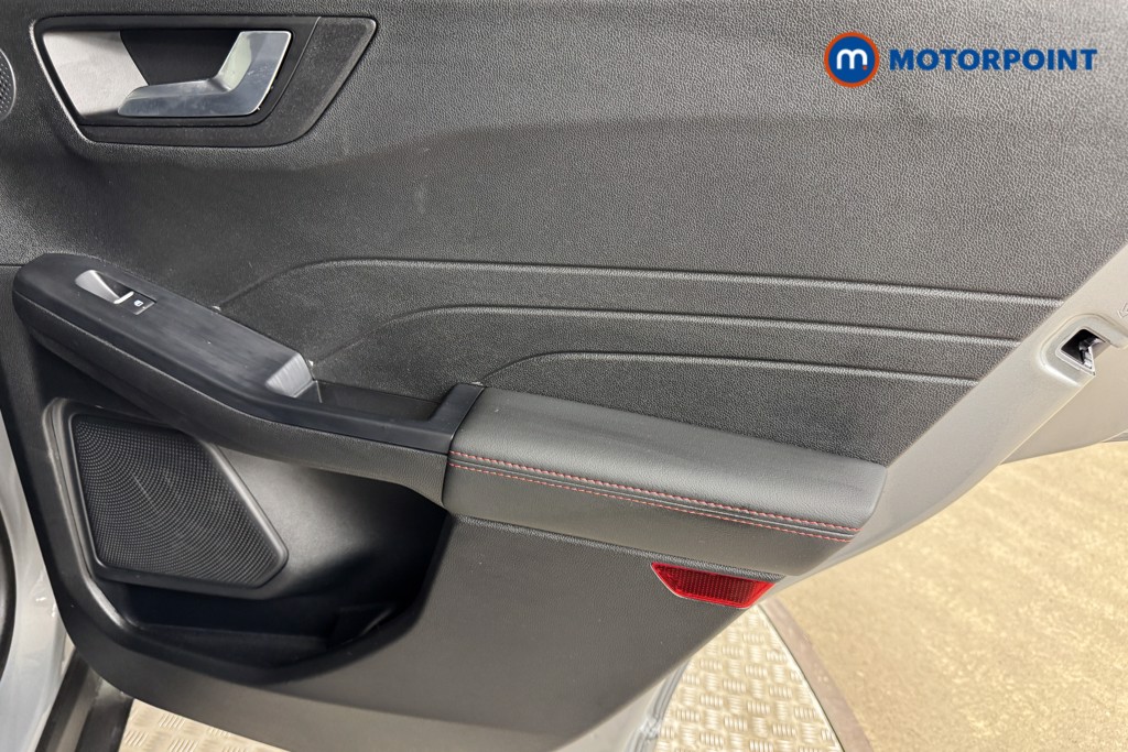 Ford Kuga St-Line Automatic Petrol Plug-In Hybrid SUV - Stock Number (1544406) - 16th supplementary image
