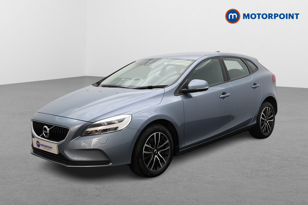 Volvo V40 Momentum Manual Diesel Hatchback - Stock Number (1544922) - Passenger side front corner