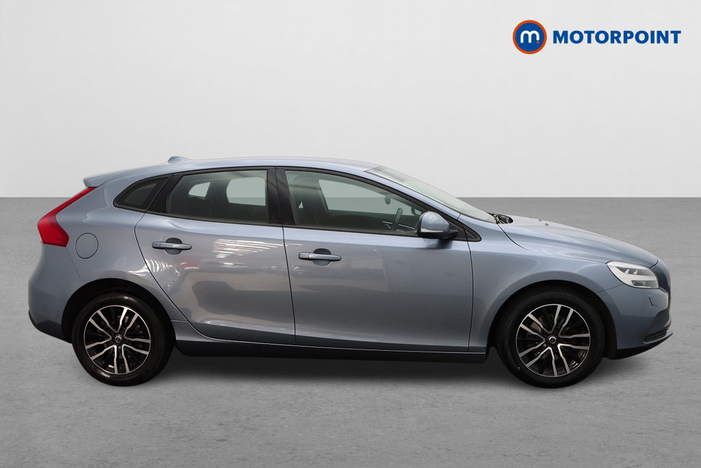 Volvo V40 Momentum Manual Diesel Hatchback - Stock Number (1544922) - Drivers side