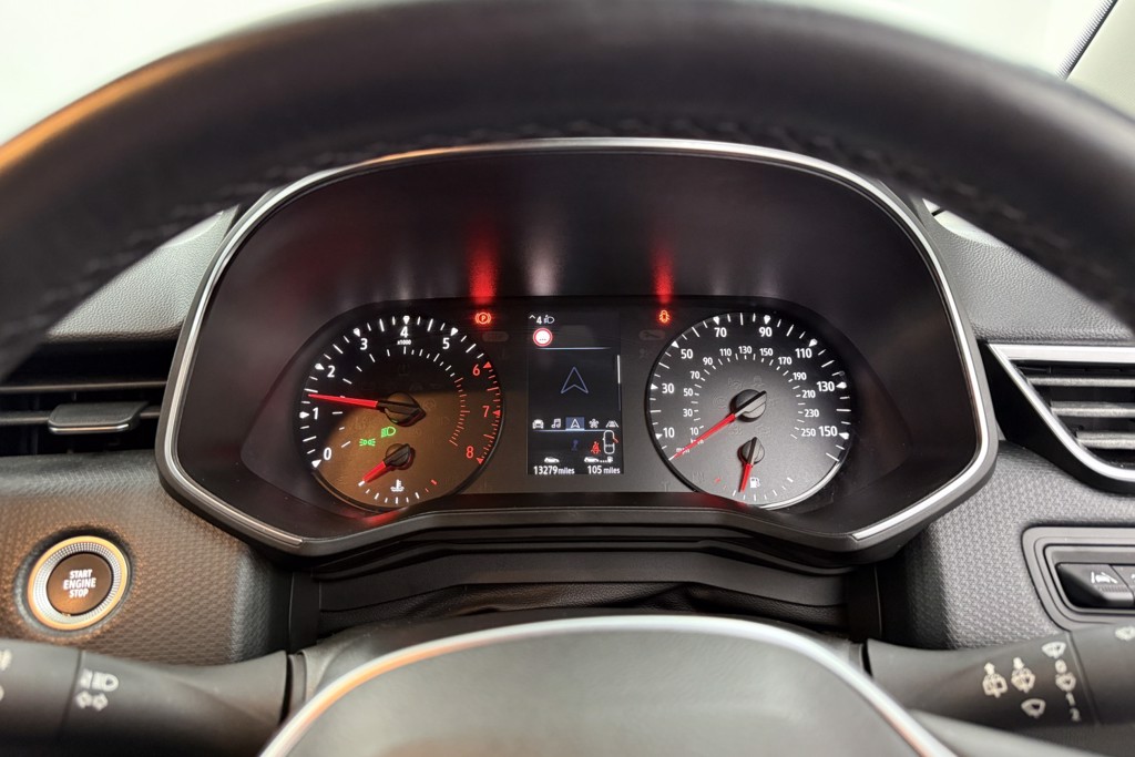 Renault Clio Iconic Manual Petrol Hatchback - Stock Number (1544962) - 6th supplementary image