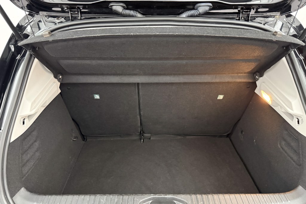 Renault Clio Iconic Manual Petrol Hatchback - Stock Number (1544962) - 25th supplementary image
