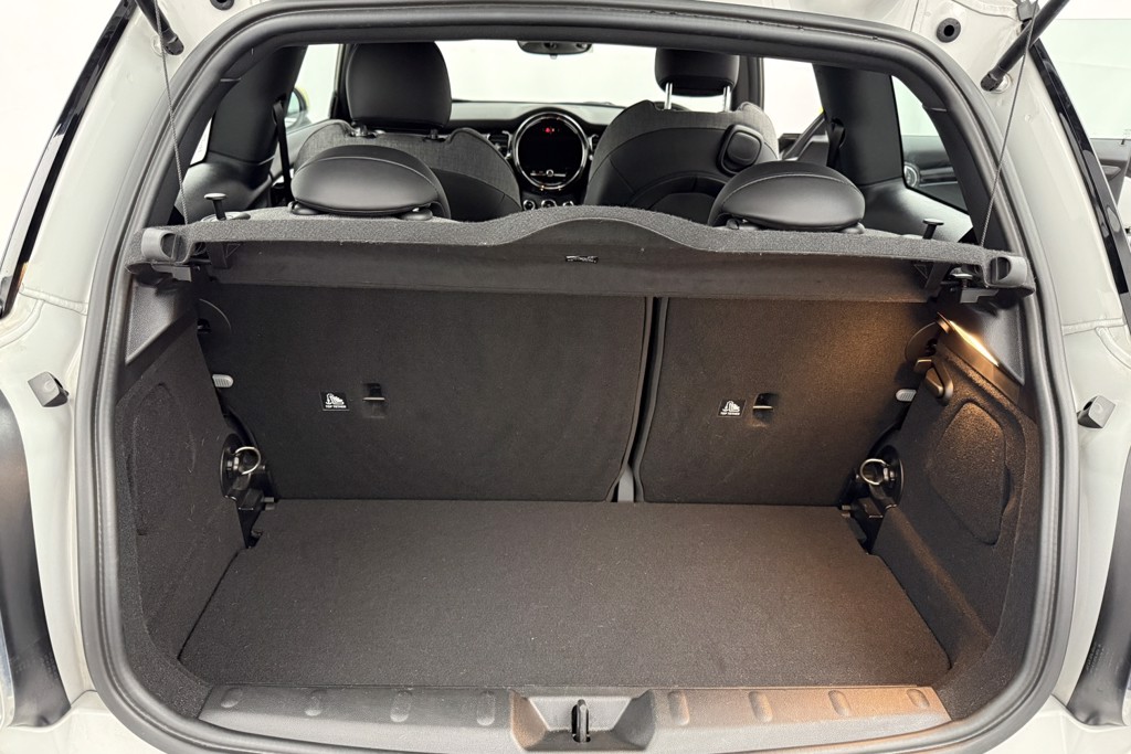 Mini Hatchback Cooper S Level 2 Automatic Electric Hatchback - Stock Number (1544963) - 19th supplementary image