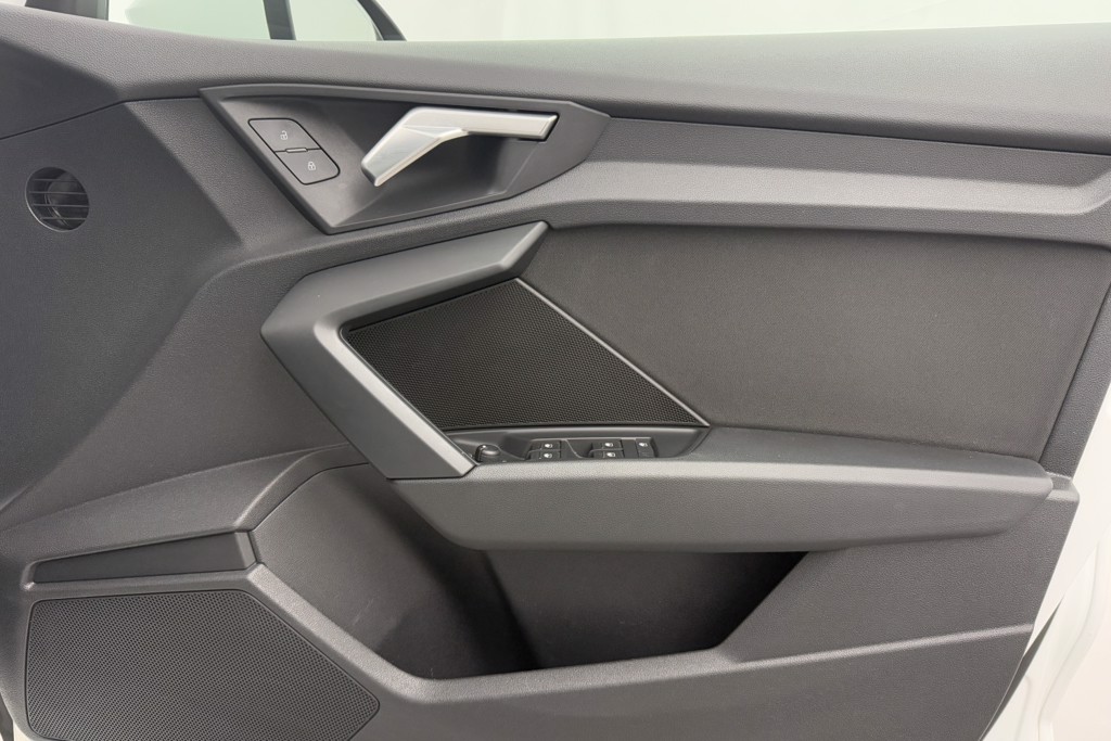 Audi A3 Technik Manual Petrol Hatchback - Stock Number (1545009) - 15th supplementary image