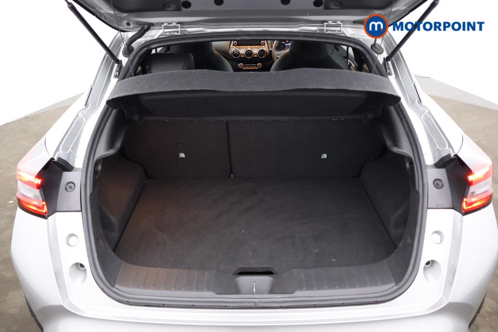 Nissan Juke N-Connecta Automatic Petrol SUV - Stock Number (1545550) - 12th supplementary image