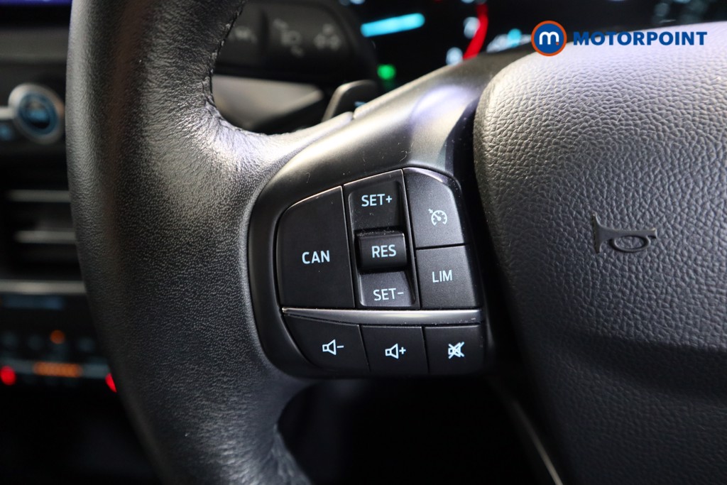 Ford Focus Titanium Automatic Petrol Estate - Stock Number (1545787) - 3rd supplementary image