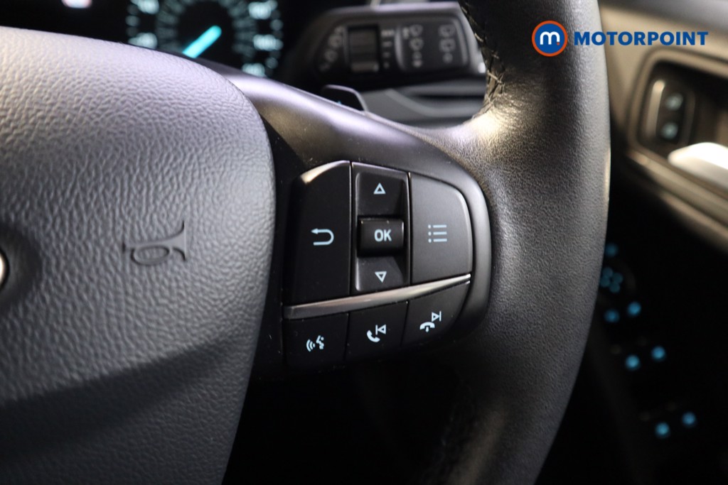 Ford Focus Titanium Automatic Petrol Estate - Stock Number (1545787) - 4th supplementary image