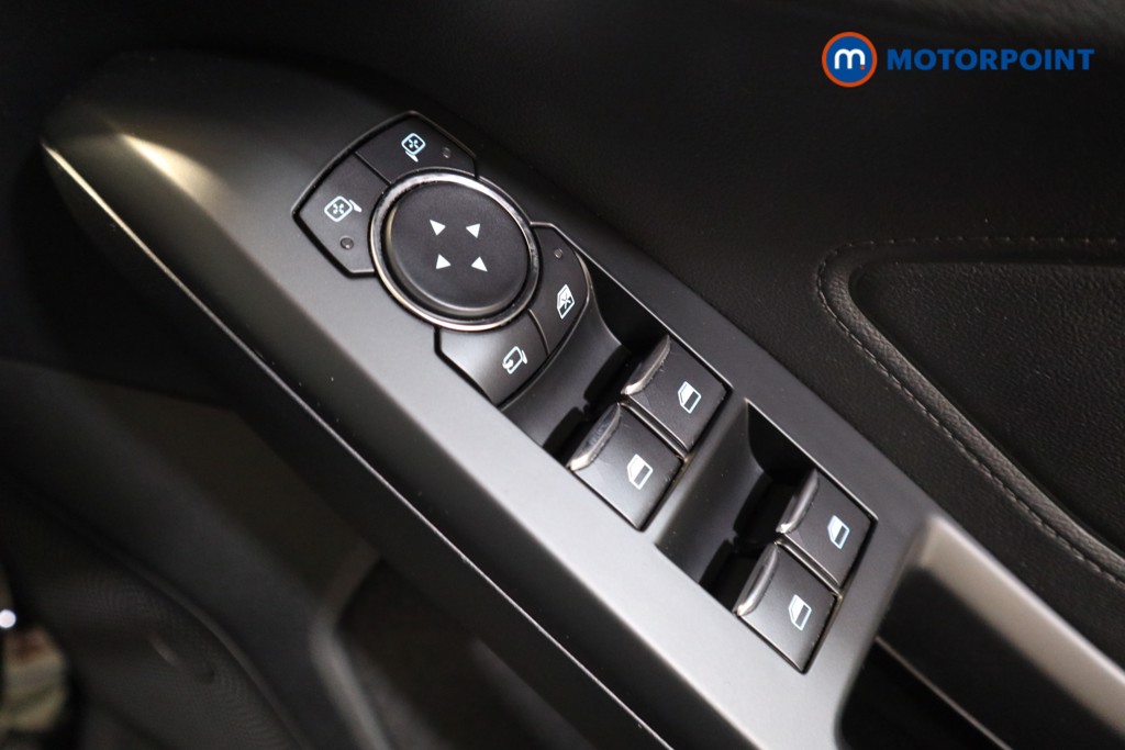 Ford Focus Titanium Automatic Petrol Estate - Stock Number (1545787) - 12th supplementary image