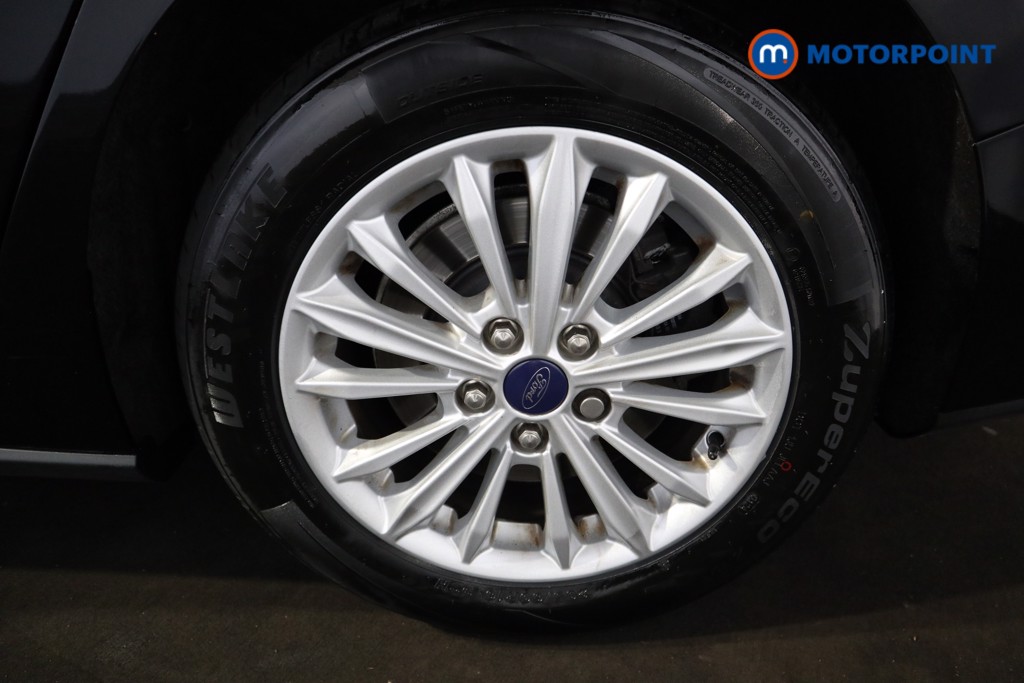 Ford Focus Titanium Automatic Petrol Estate - Stock Number (1545787) - 19th supplementary image