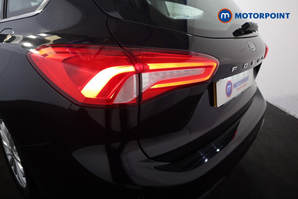 Ford Focus Titanium Automatic Petrol Estate - Stock Number (1545787) - 20th supplementary image