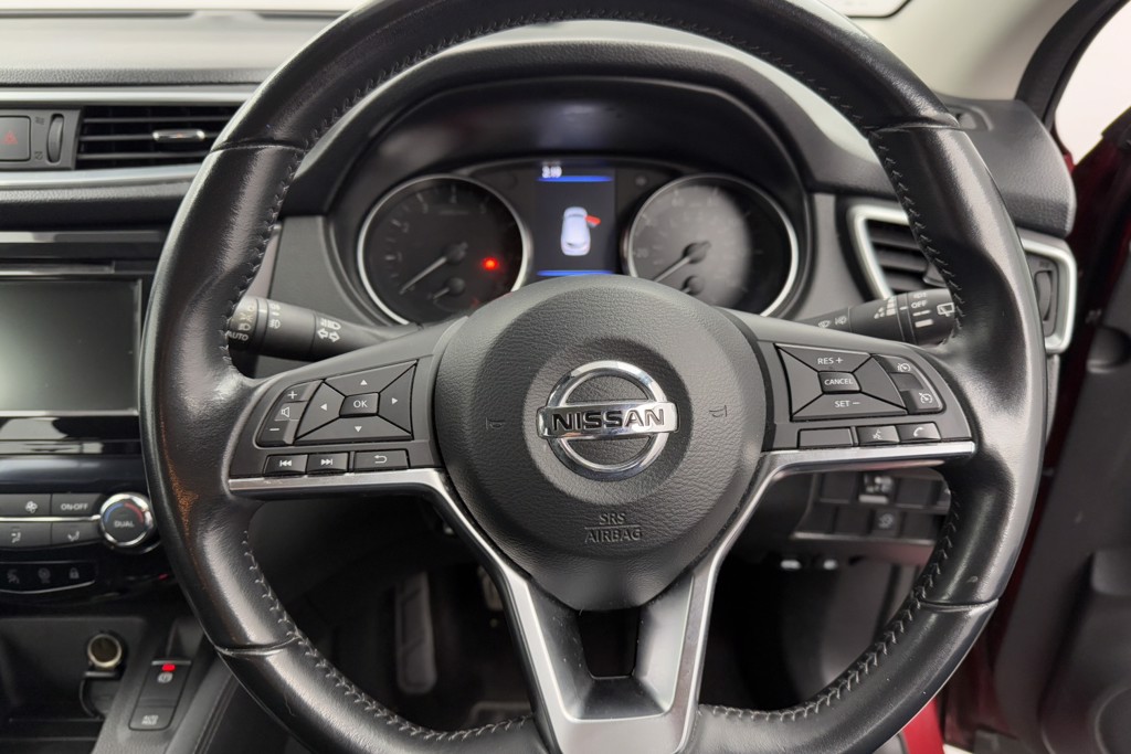 Nissan Qashqai Acenta Premium Manual Petrol SUV - Stock Number (1546549) - 2nd supplementary image