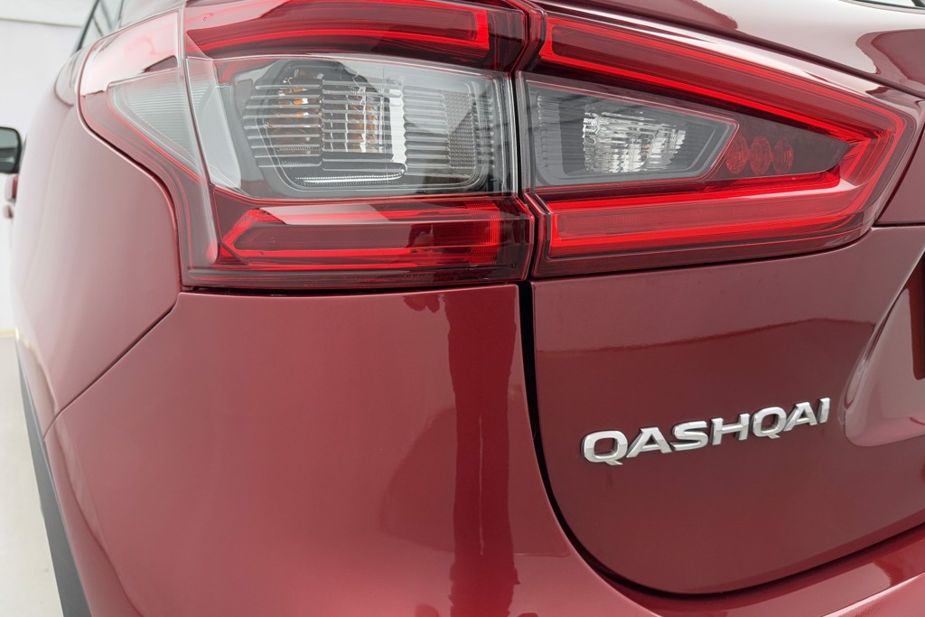Nissan Qashqai Acenta Premium Manual Petrol SUV - Stock Number (1546549) - 17th supplementary image
