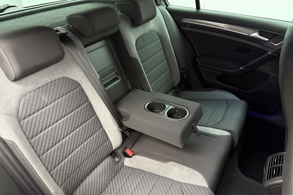 Volkswagen Golf R-Line Manual Petrol Hatchback - Stock Number (1546638) - 24th supplementary image