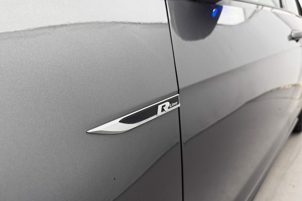 Volkswagen Golf R-Line Manual Petrol Hatchback - Stock Number (1546638) - 28th supplementary image