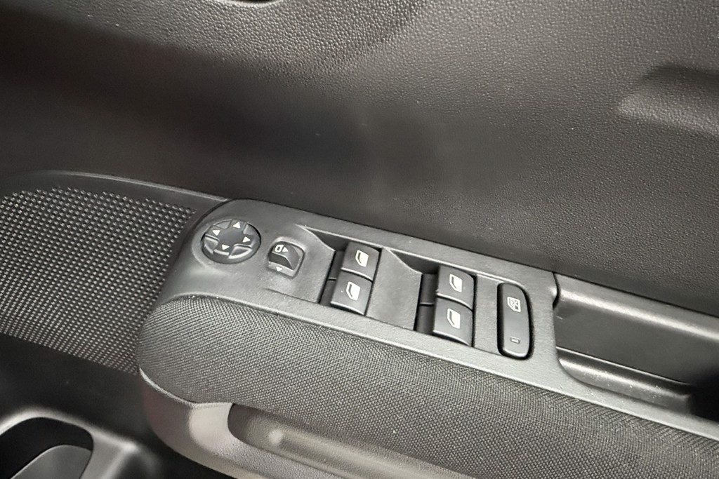 Citroen C3 Aircross MAX Automatic Petrol SUV - Stock Number (1546686) - 18th supplementary image