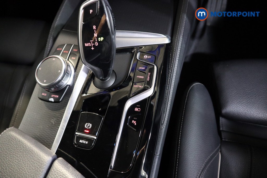 BMW 5 Series M Sport Automatic Petrol Plug-In Hybrid Estate - Stock Number (1546932) - 10th supplementary image