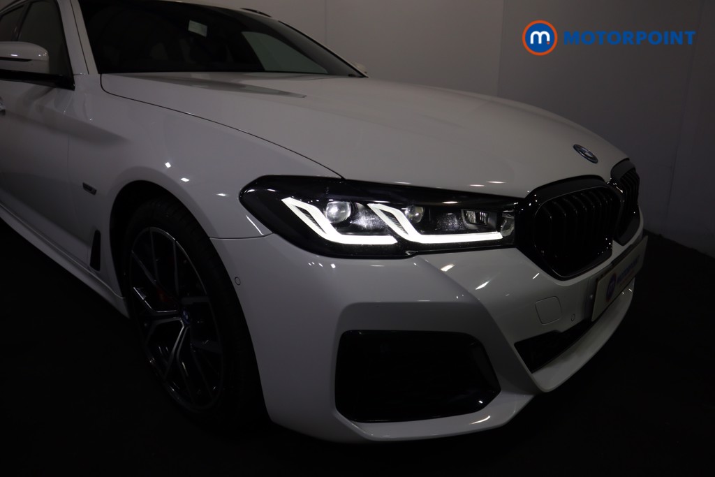 BMW 5 Series M Sport Automatic Petrol Plug-In Hybrid Estate - Stock Number (1546932) - 32nd supplementary image