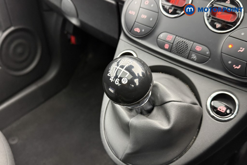 Fiat 500 1.0 Mild Hybrid 3Dr Manual Petrol-Electric Hybrid Hatchback - Stock Number (1546980) - 5th supplementary image