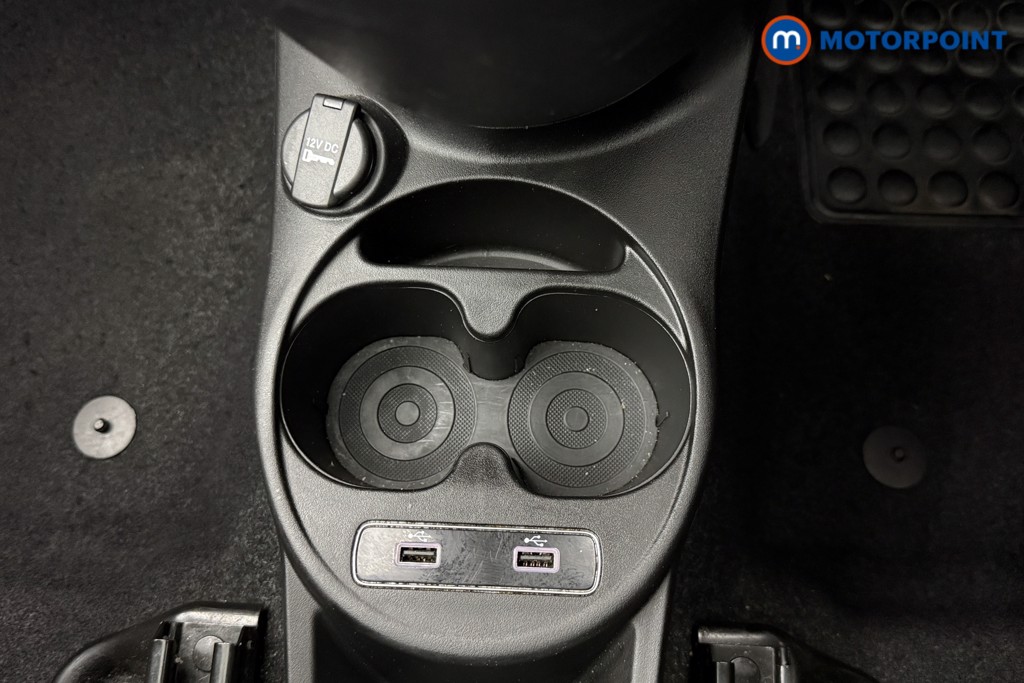 Fiat 500 1.0 Mild Hybrid 3Dr Manual Petrol-Electric Hybrid Hatchback - Stock Number (1546980) - 6th supplementary image