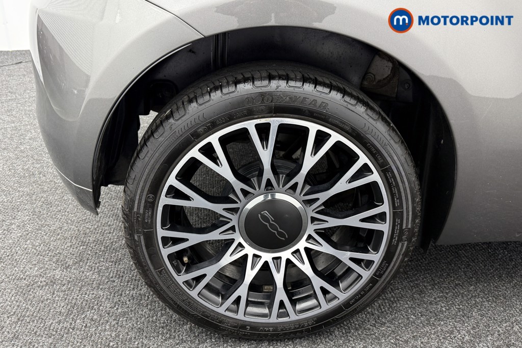 Fiat 500 1.0 Mild Hybrid 3Dr Manual Petrol-Electric Hybrid Hatchback - Stock Number (1546980) - 27th supplementary image