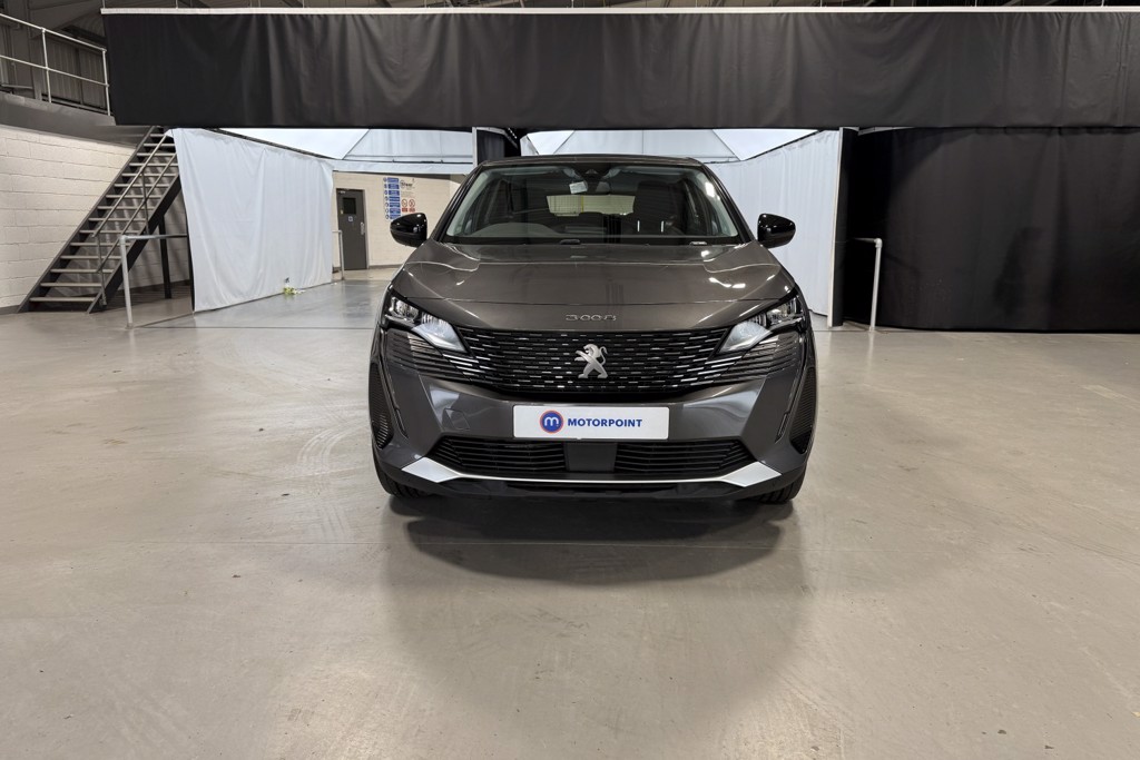 Peugeot 3008 Active Premium Manual Petrol SUV - Stock Number (1547063) - Front bumper