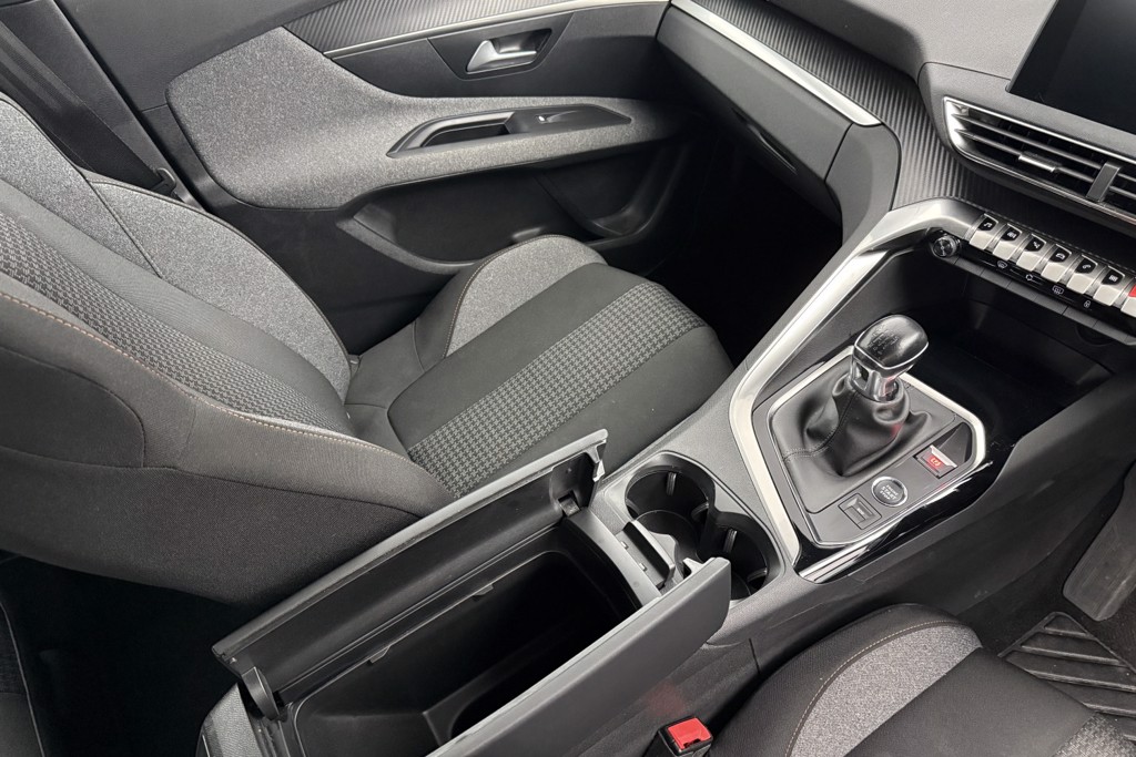 Peugeot 3008 Active Premium Manual Petrol SUV - Stock Number (1547063) - 14th supplementary image