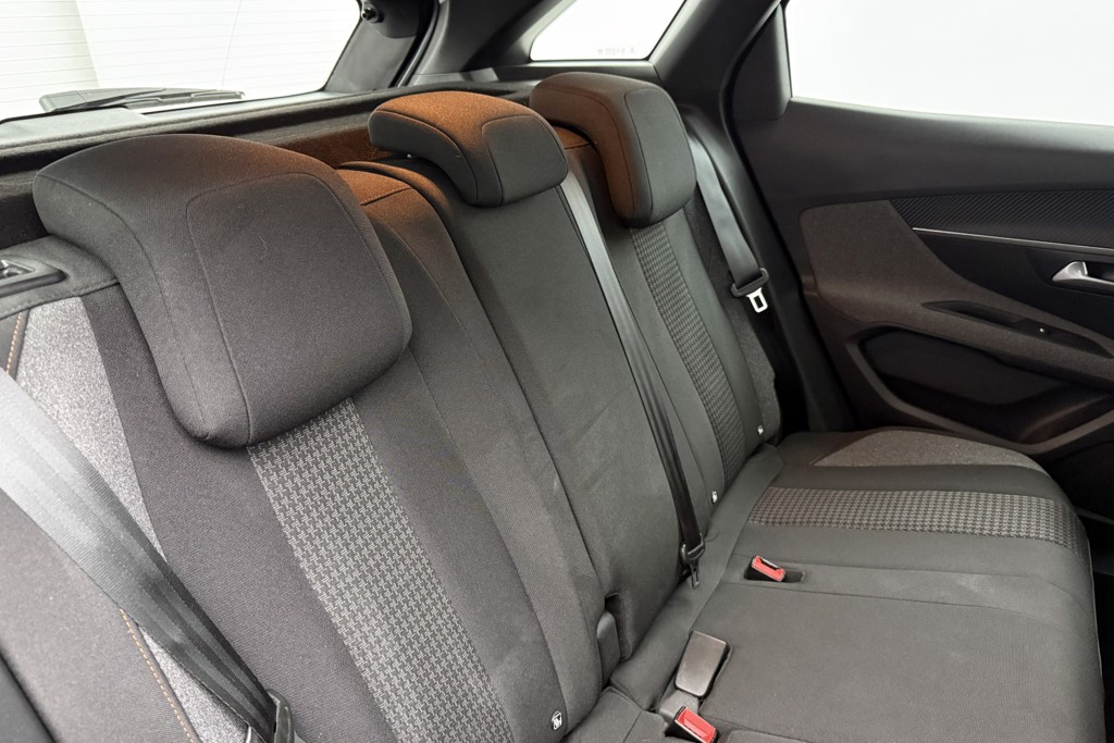 Peugeot 3008 Active Premium Manual Petrol SUV - Stock Number (1547063) - 22nd supplementary image