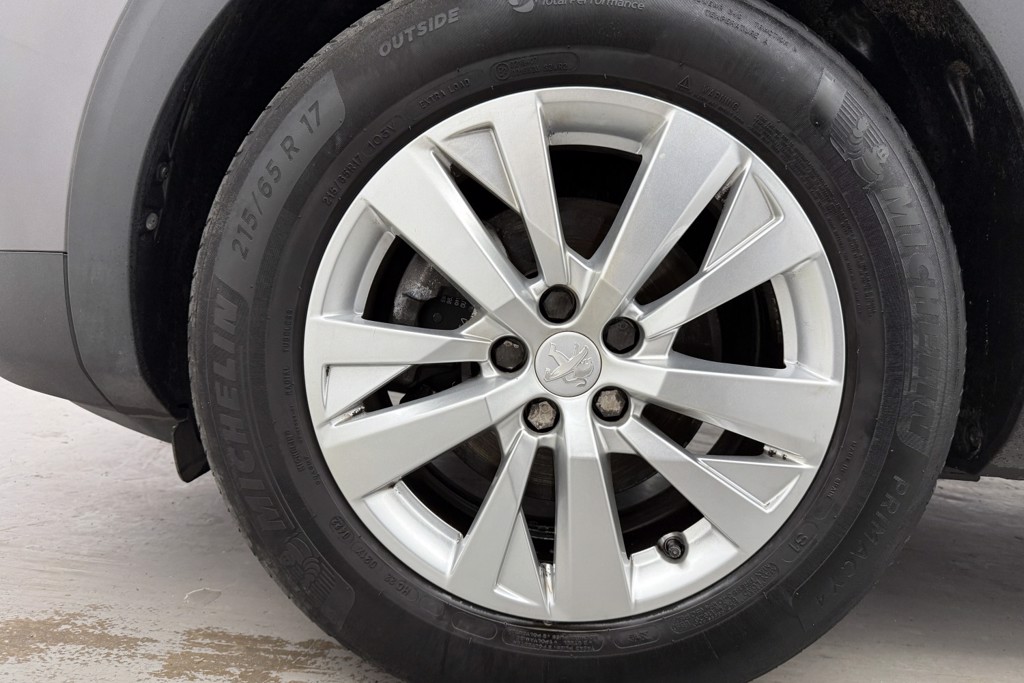 Peugeot 3008 Active Premium Manual Petrol SUV - Stock Number (1547063) - 28th supplementary image