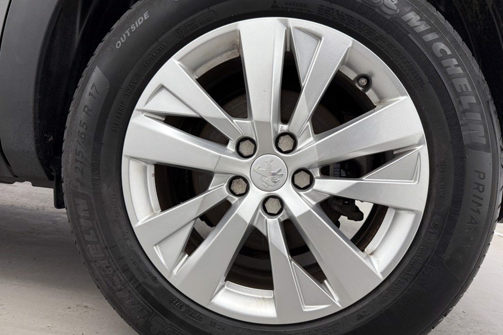 Peugeot 3008 Active Premium Manual Petrol SUV - Stock Number (1547063) - 29th supplementary image