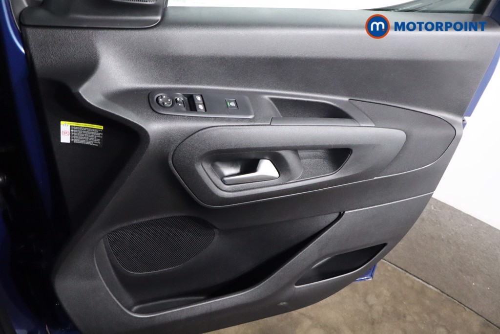 Citroen Berlingo Feel Automatic Electric People Carrier - Stock Number (1547225) - 21st supplementary image