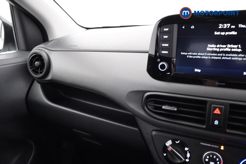 Hyundai I10 Advance Automatic Petrol Hatchback - Stock Number (1547273) - 7th supplementary image
