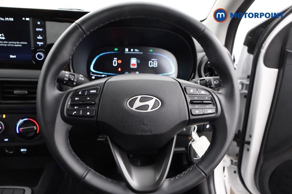 Hyundai I10 Advance Automatic Petrol Hatchback - Stock Number (1547273) - 1st supplementary image
