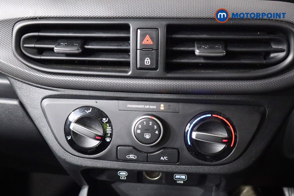 Hyundai I10 Advance Automatic Petrol Hatchback - Stock Number (1547543) - 13th supplementary image