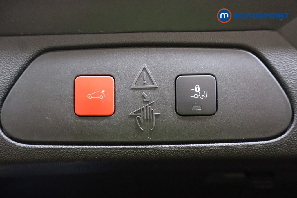 Vauxhall Grandland X Griffin Manual Diesel SUV - Stock Number (1547587) - 11th supplementary image