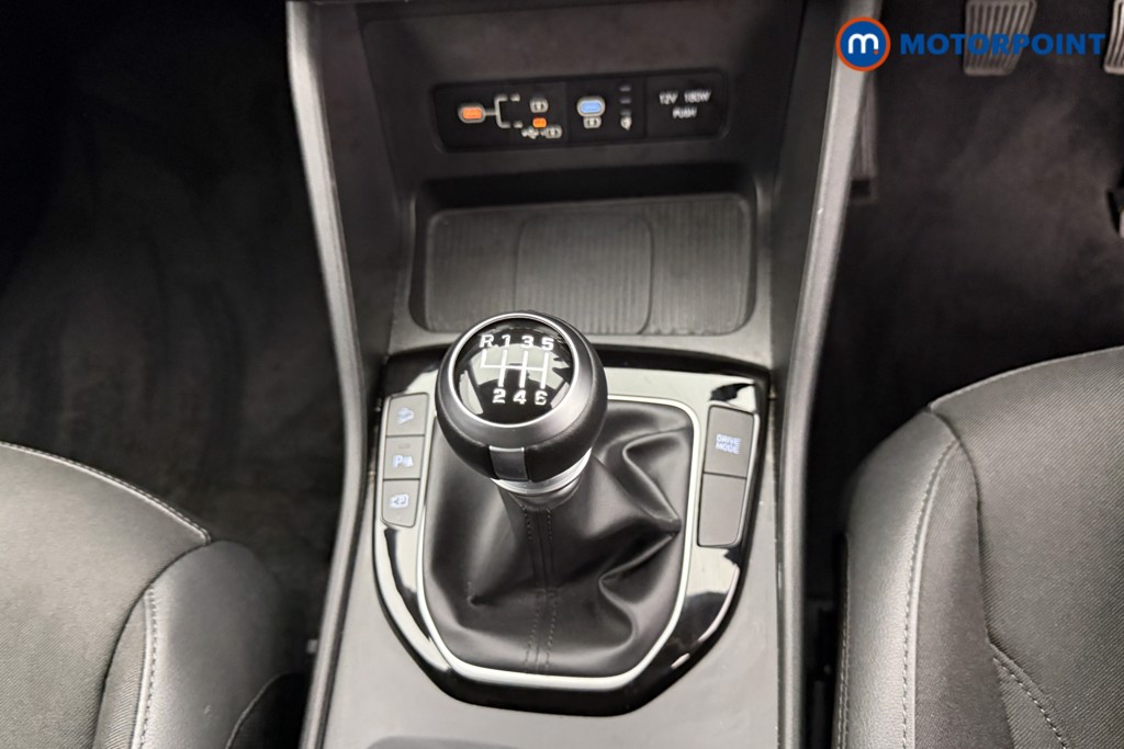 Hyundai Tucson Premium Manual Petrol SUV - Stock Number (1547624) - 11th supplementary image