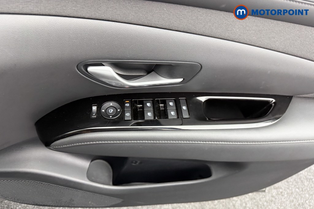 Hyundai Tucson Premium Manual Petrol SUV - Stock Number (1547624) - 15th supplementary image