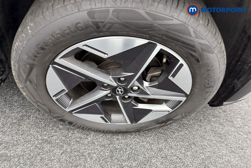Hyundai Tucson Premium Manual Petrol SUV - Stock Number (1547624) - 35th supplementary image
