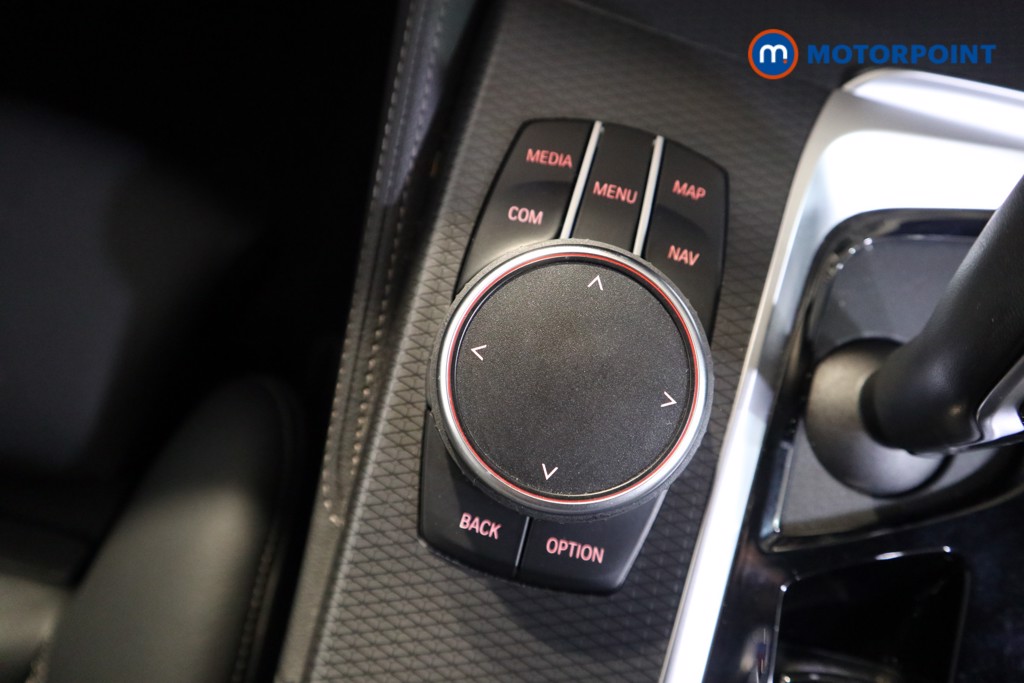 BMW 5 Series M Sport Automatic Petrol Plug-In Hybrid Estate - Stock Number (1547725) - 9th supplementary image