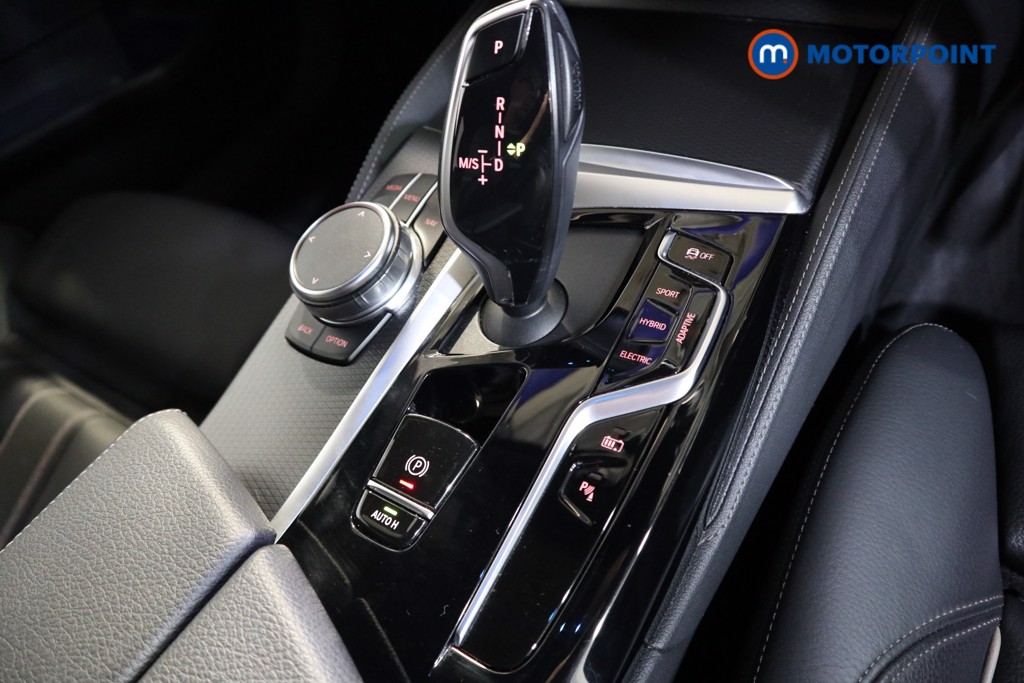 BMW 5 Series M Sport Automatic Petrol Plug-In Hybrid Estate - Stock Number (1547725) - 10th supplementary image
