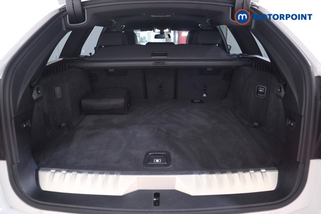 BMW 5 Series M Sport Automatic Petrol Plug-In Hybrid Estate - Stock Number (1547725) - 19th supplementary image